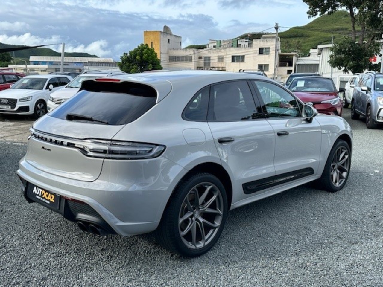 Porsche Macan III 2.0 265 BVA (2022) Vue arrière