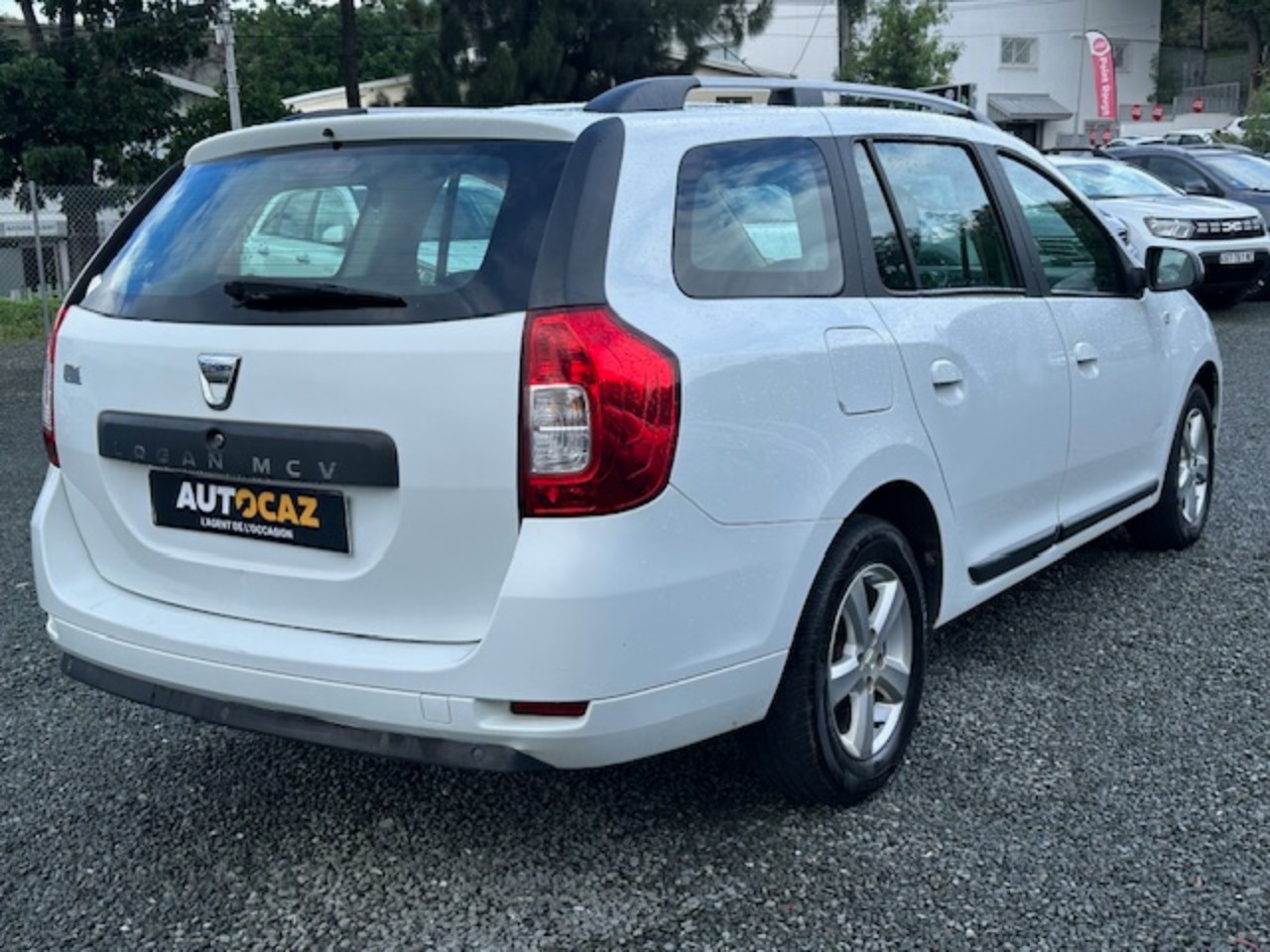 Dacia Logan MCV Lauréate intérieur et coffre